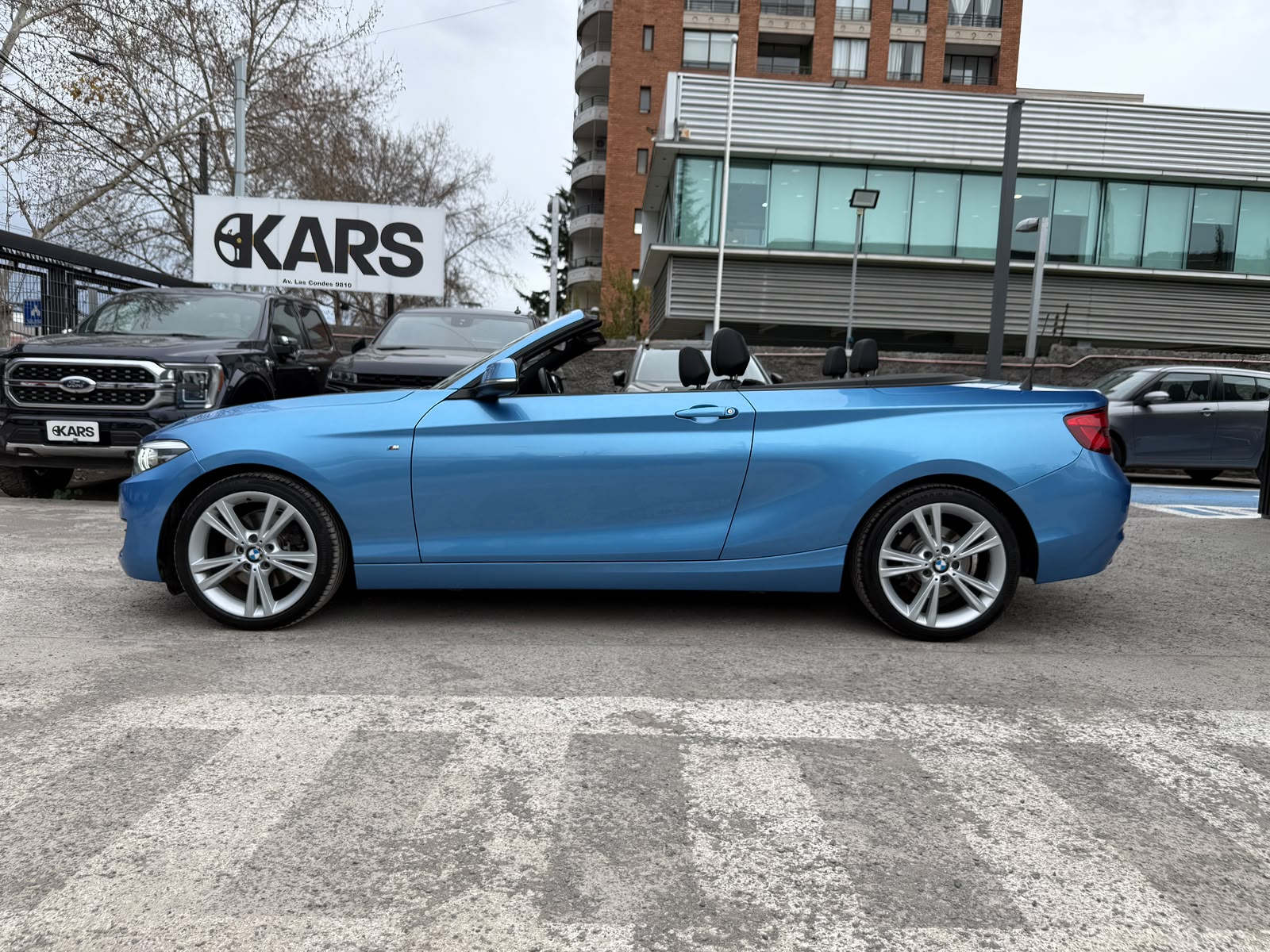 BMW 220I Cabriolet 2.0 Aut — foto 8 de 26