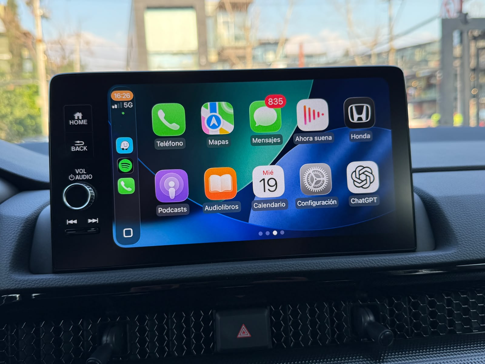Honda Cr-V Touring Awd1.5 Aut — foto 22 de 33