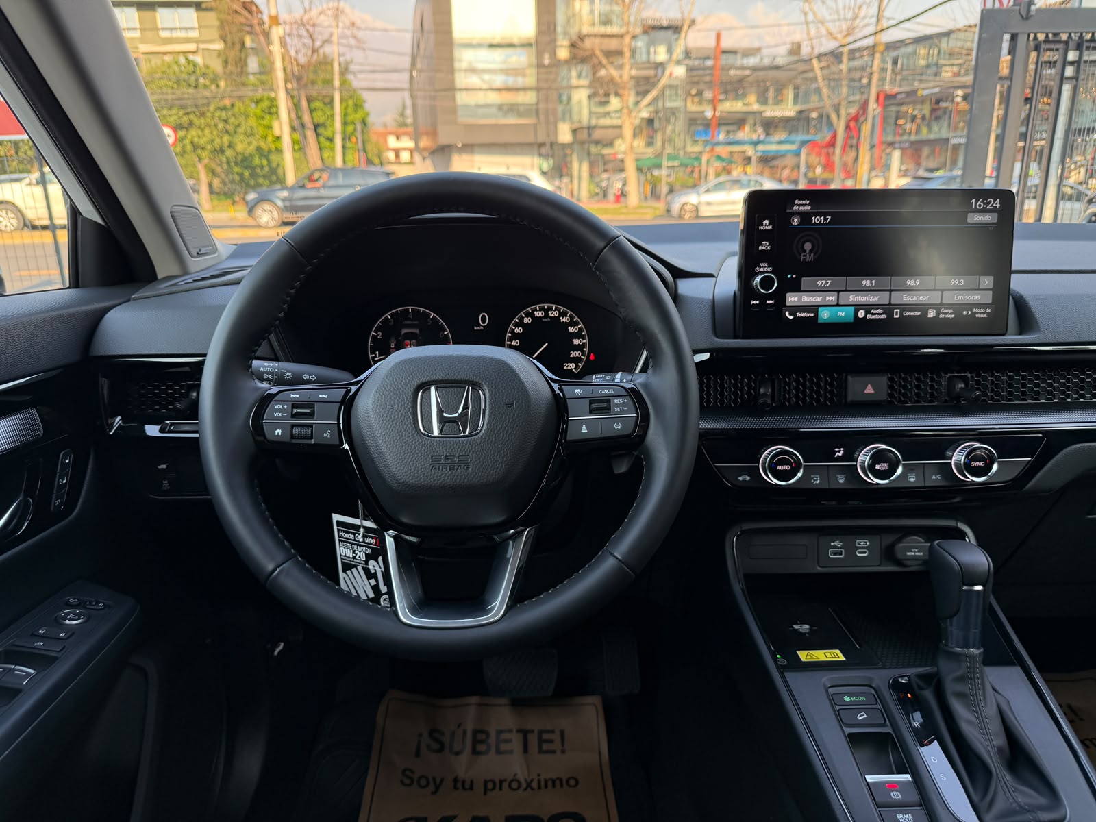 Honda Cr-V Touring Awd1.5 Aut — foto 14 de 33