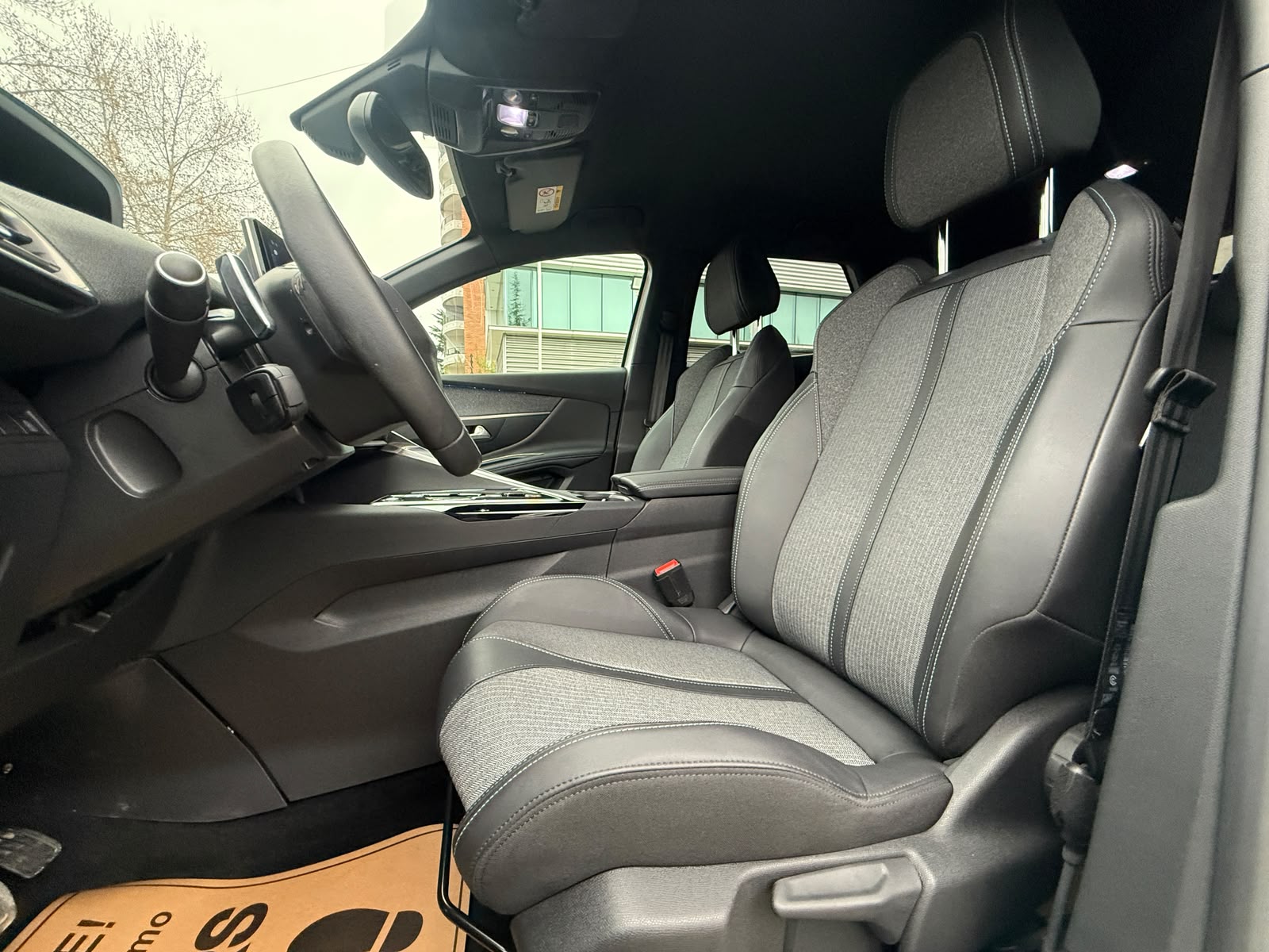 Peugeot 3008 Thp1.6 Aut — foto 29 de 30