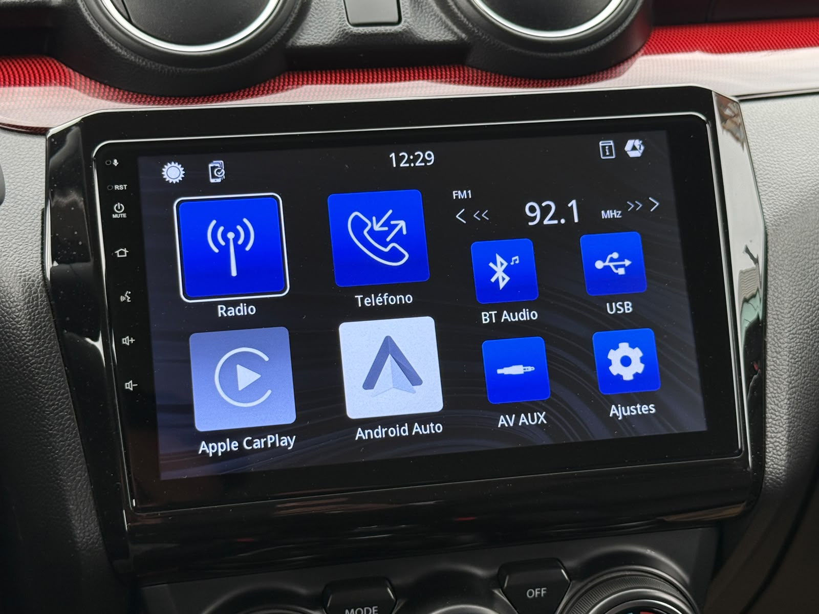 Suzuki Swift Sport — foto 21 de 28