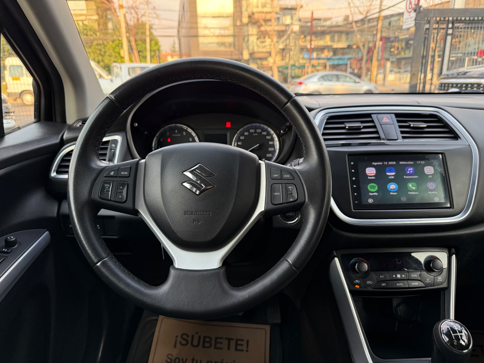 Suzuki Sx4 S-Cross — foto 14 de 27