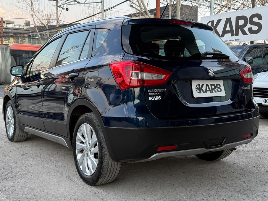 Suzuki Sx4 S-Cross — foto 7 de 27