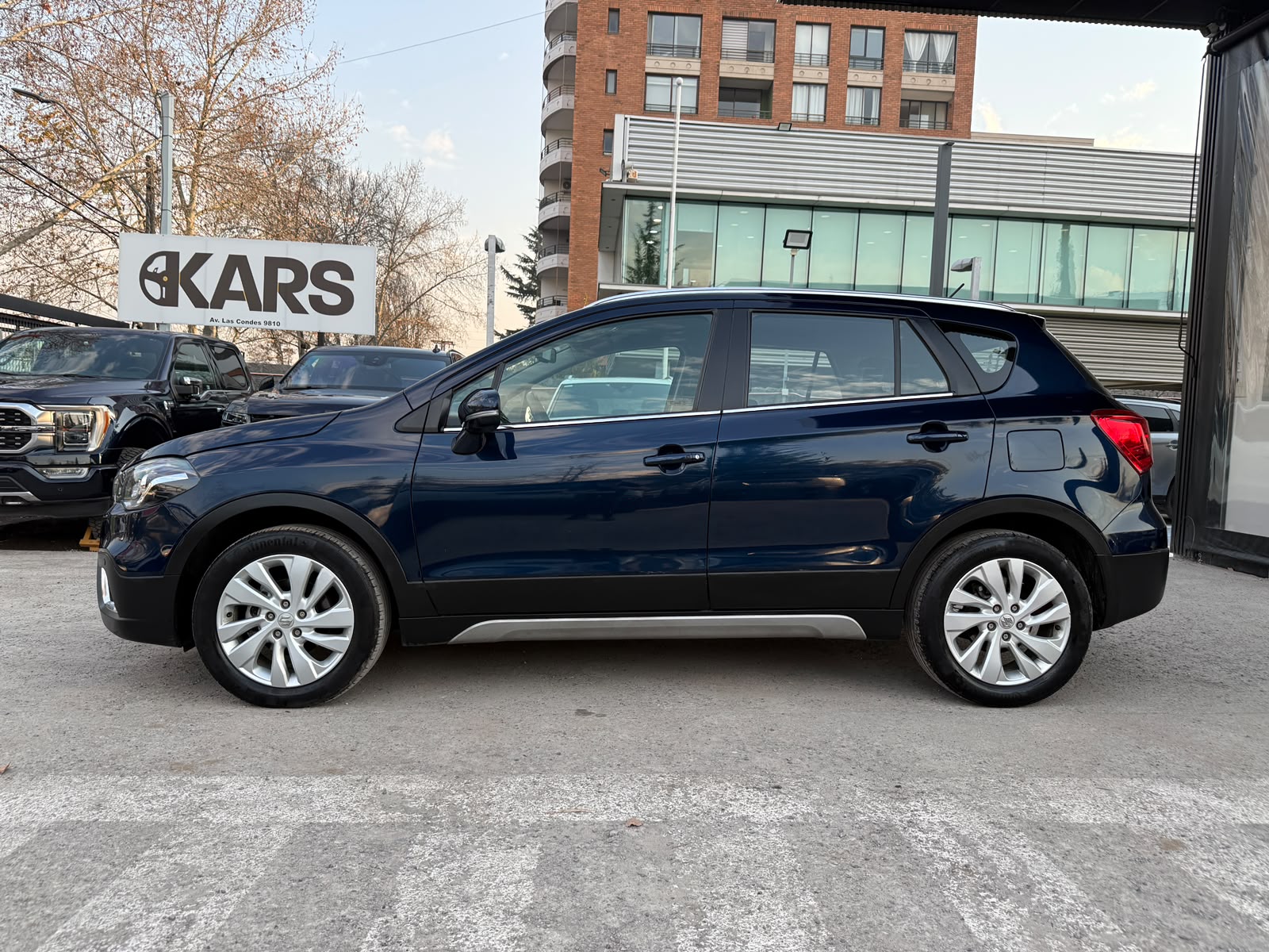 Suzuki Sx4 S-Cross — foto 8 de 27