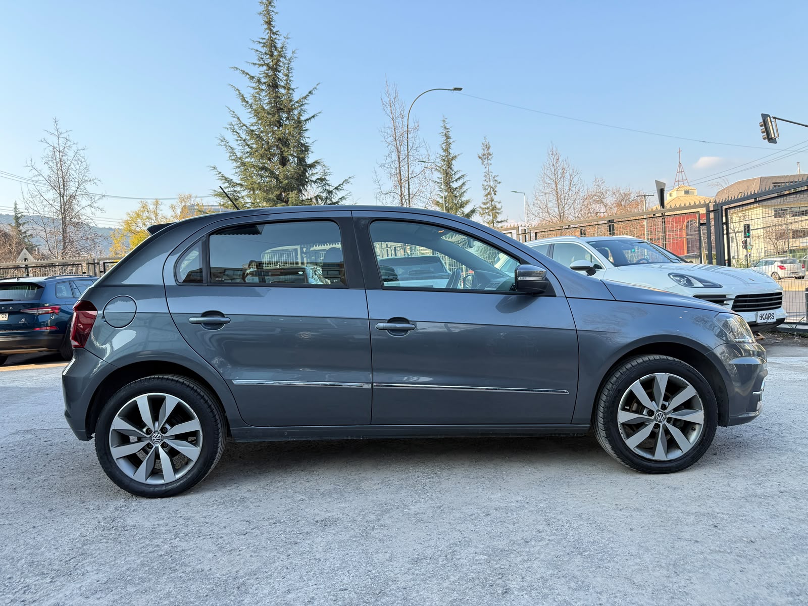 Volkswagen Gol Comfortline — foto 4 de 23