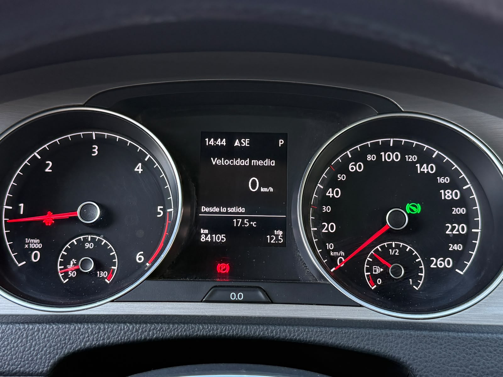 Volkswagen Golf 2.0 Tdi Aut — foto 11 de 23