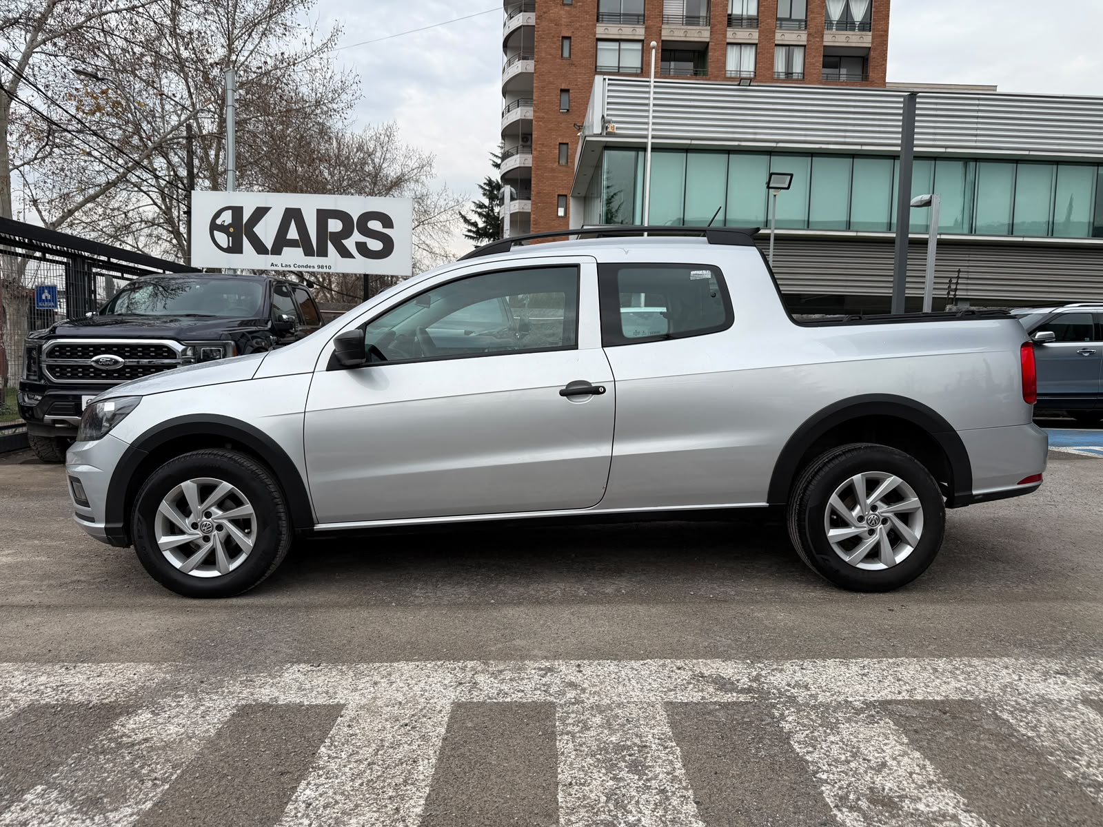 Volkswagen Saveiro 1.6 Comfortline — foto 8 de 23