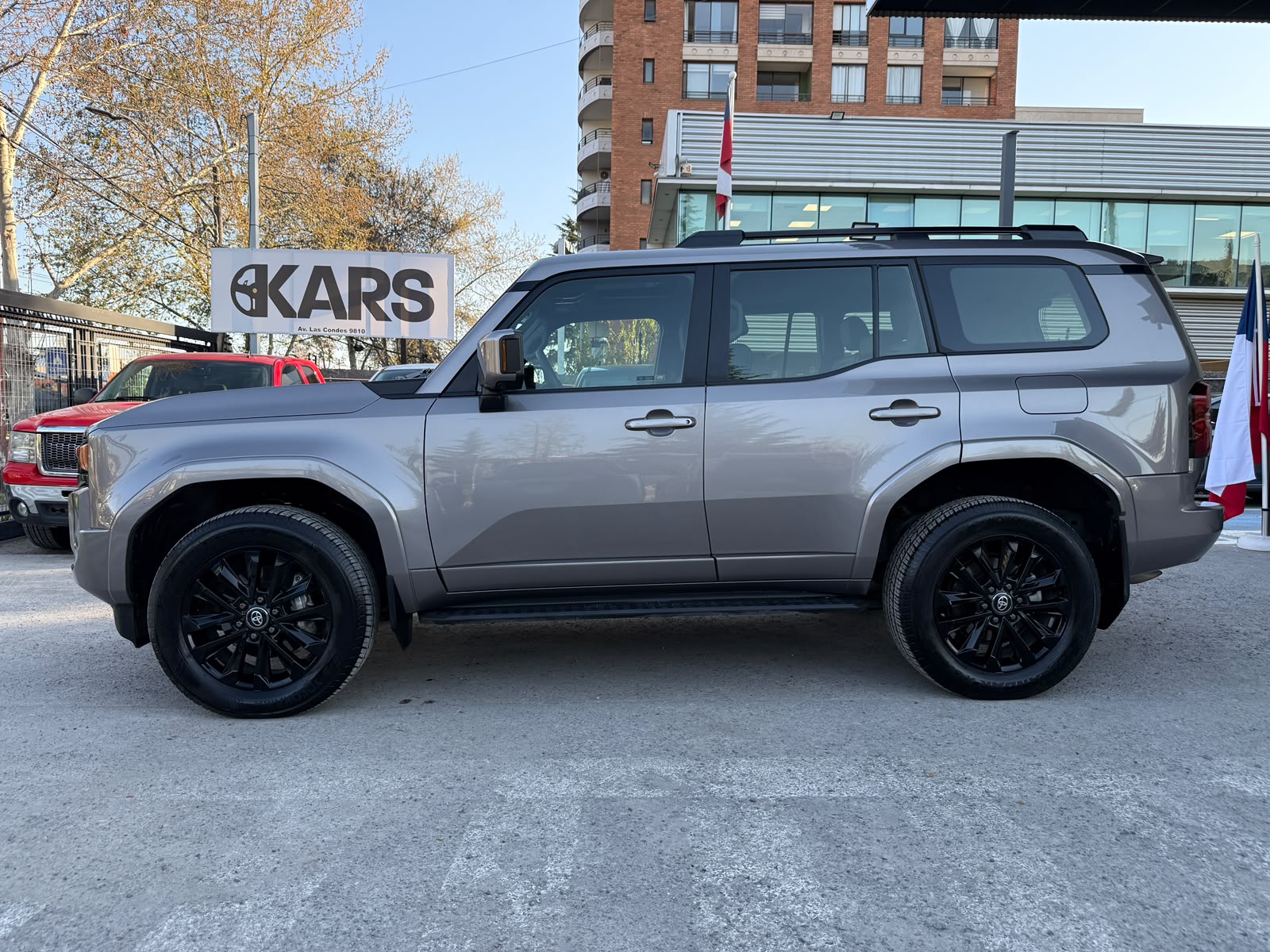 Toyota Land Crusier Prado Vx4×4 2.8 Aut — foto 8 de 35