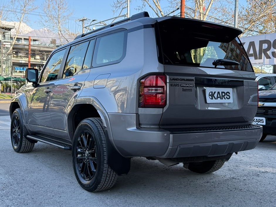 Toyota Land Crusier Prado Vx4×4 2.8 Aut — foto 7 de 35