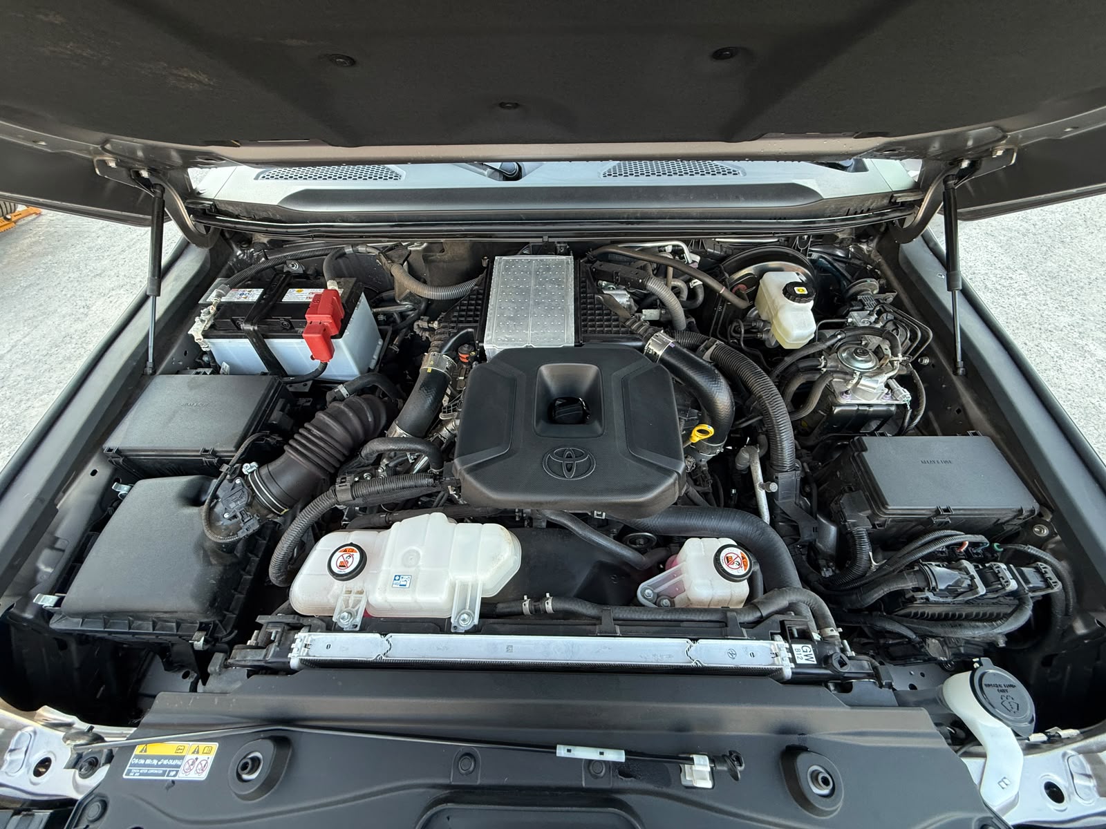 Toyota Land Crusier Prado Vx4×4 2.8 Aut — foto 10 de 35