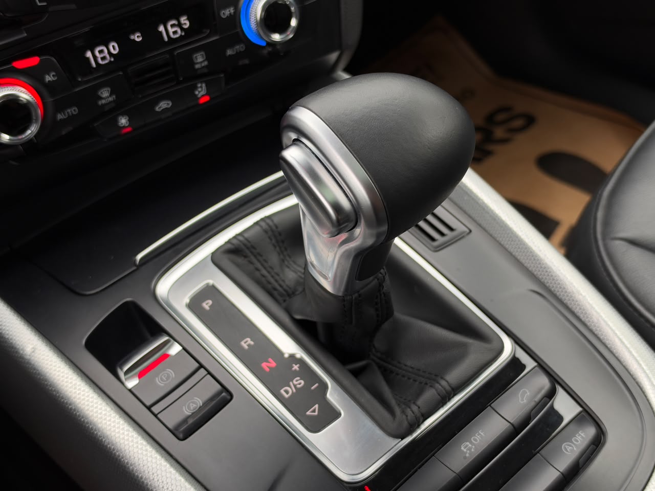 Audi Q5 — foto 23 de 28