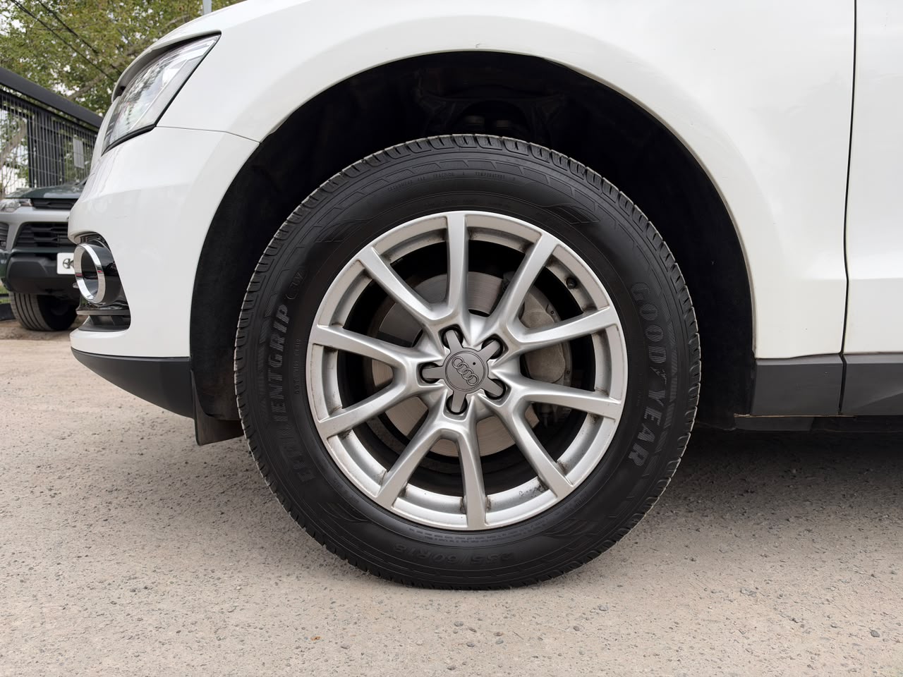 Audi Q5 — foto 9 de 28