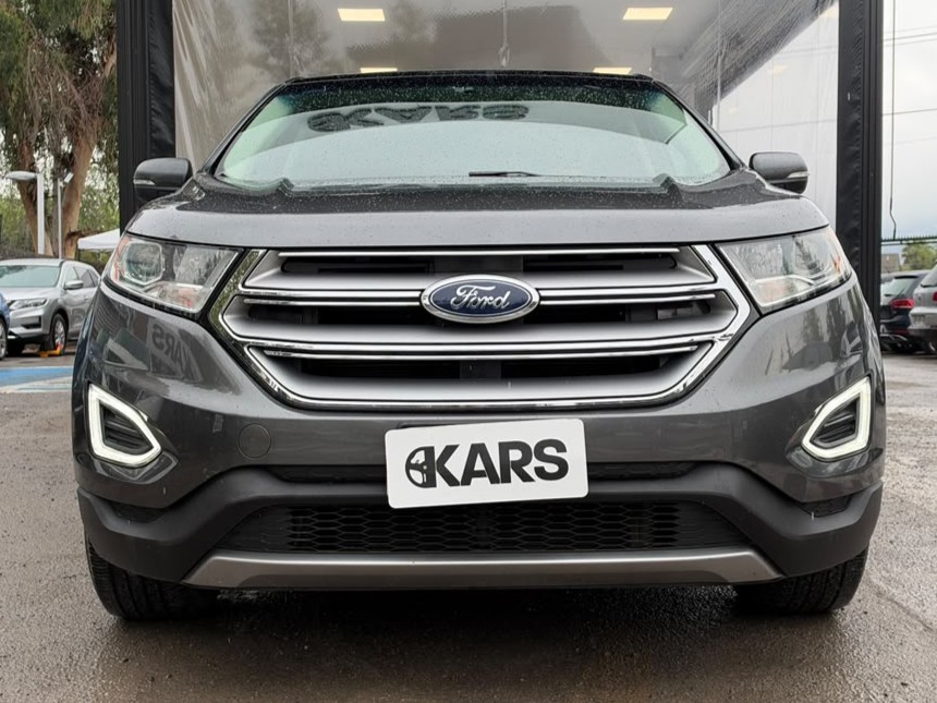 Ford Edge — foto 2 de 29