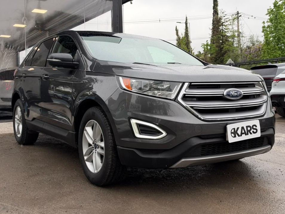 Ford Edge — foto 3 de 29