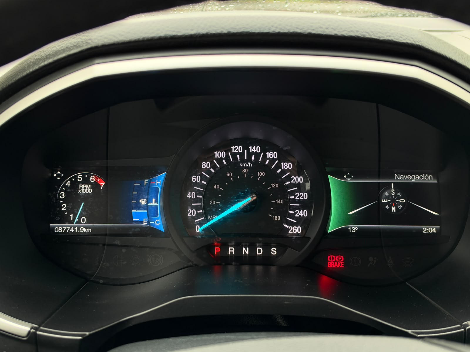 Ford Edge — foto 12 de 29