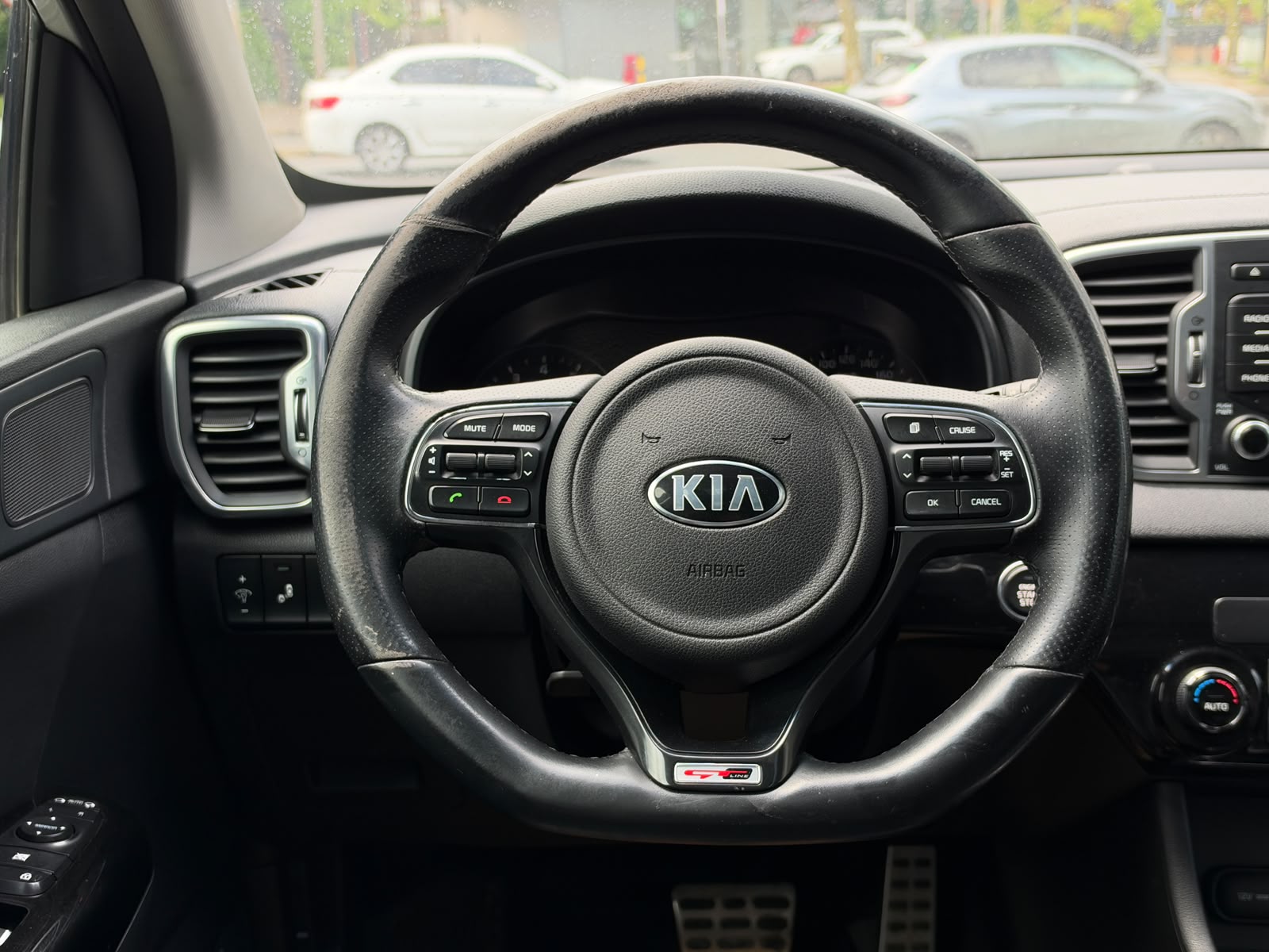 KIA Sportage Gt-Line 2.0 4×4 — foto 13 de 29